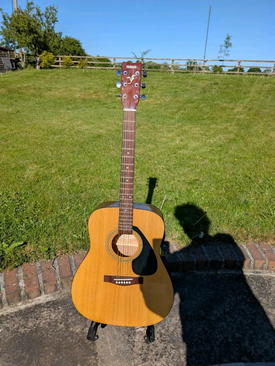 Yamaha F310 Acoustic Guitar - Image 1