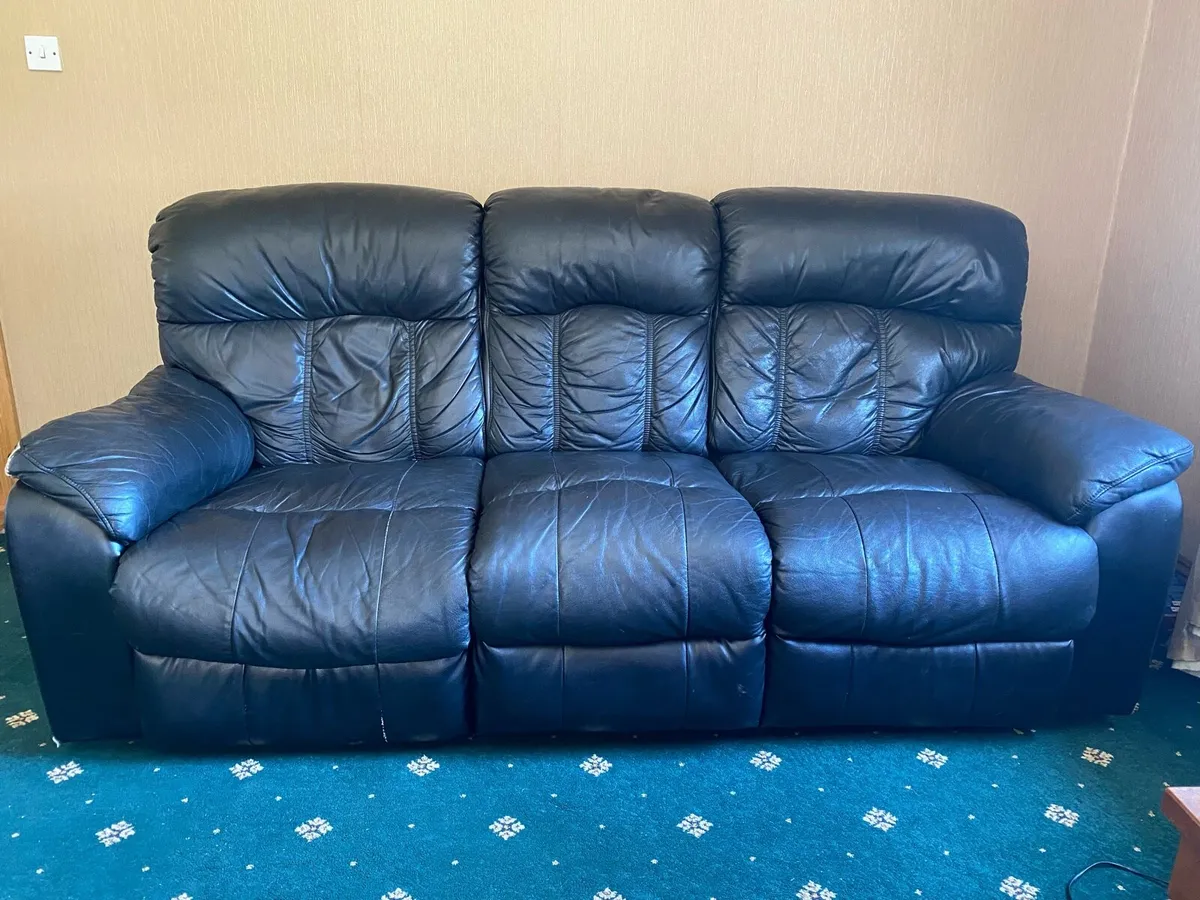 Black Recliner Suite & Arm Chair - Image 1