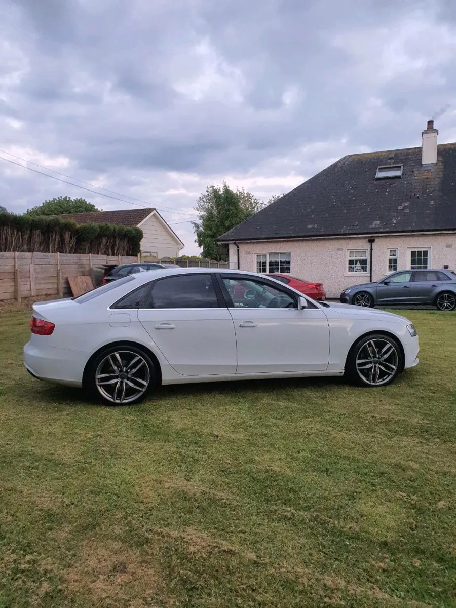 Audi A4 SE TECHNIC 2.0 LTR 2014 - Image 3