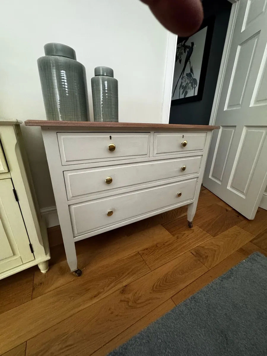 Chest - Image 2