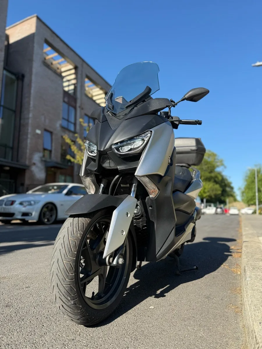Yamaha XMAX 125cc - Image 1