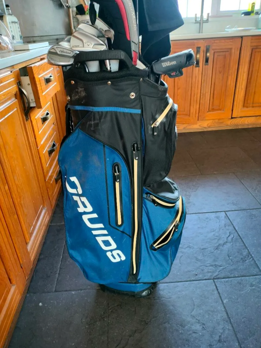 Druids Golf Bag - Image 1