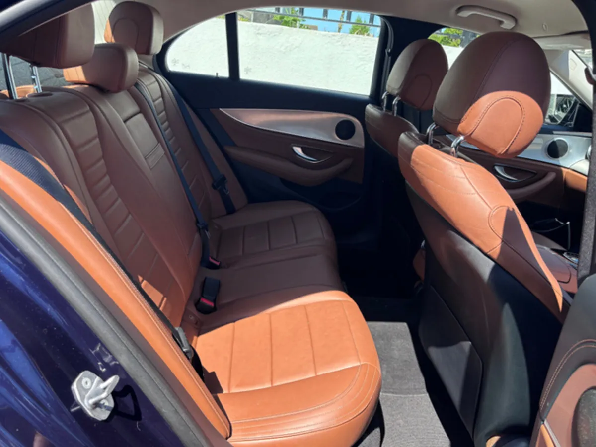 MERCEDES-BENZ E CLASS 200 D AMG LINE 4DR AUTO - Image 4