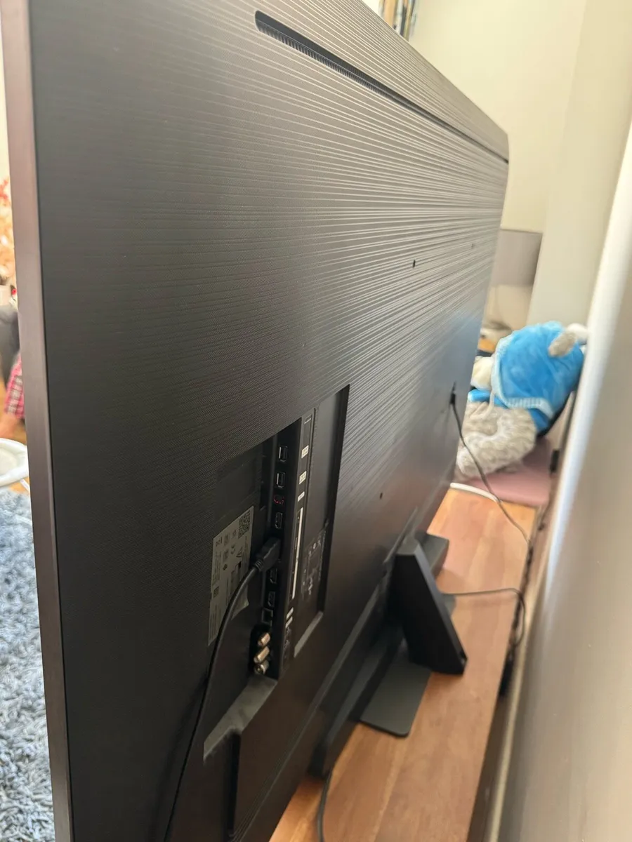 65 Inch Samsung TV - Image 3