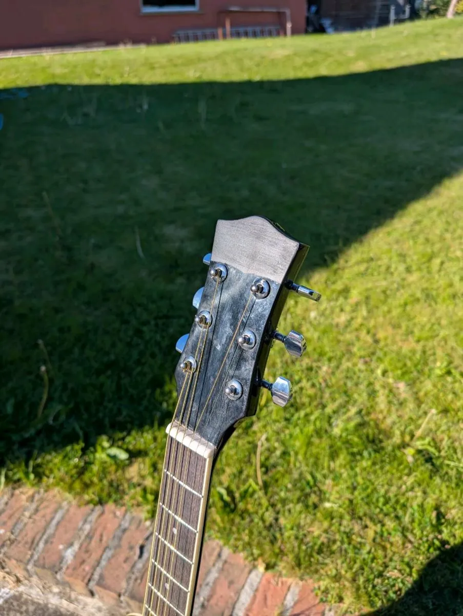 Acoustic Guitar - Image 3