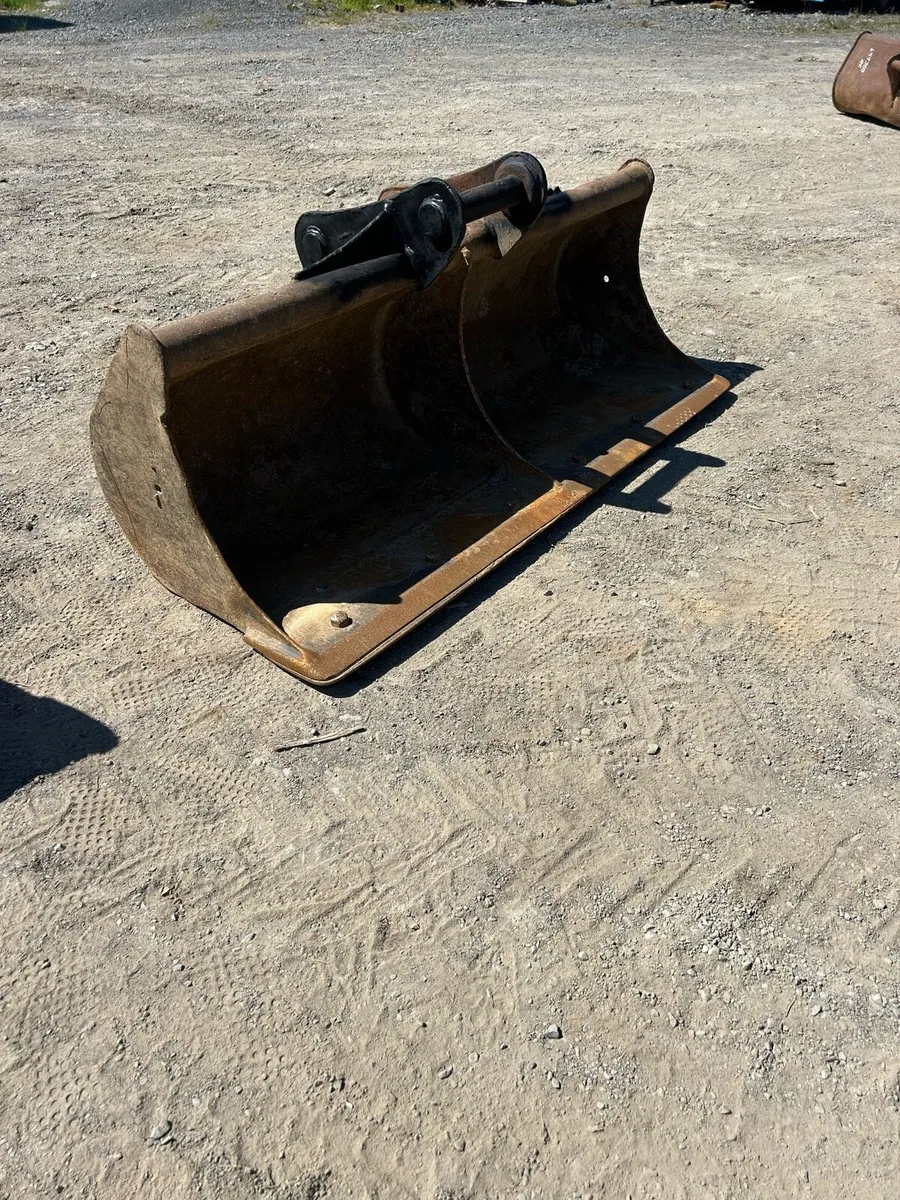 buckets - Image 3