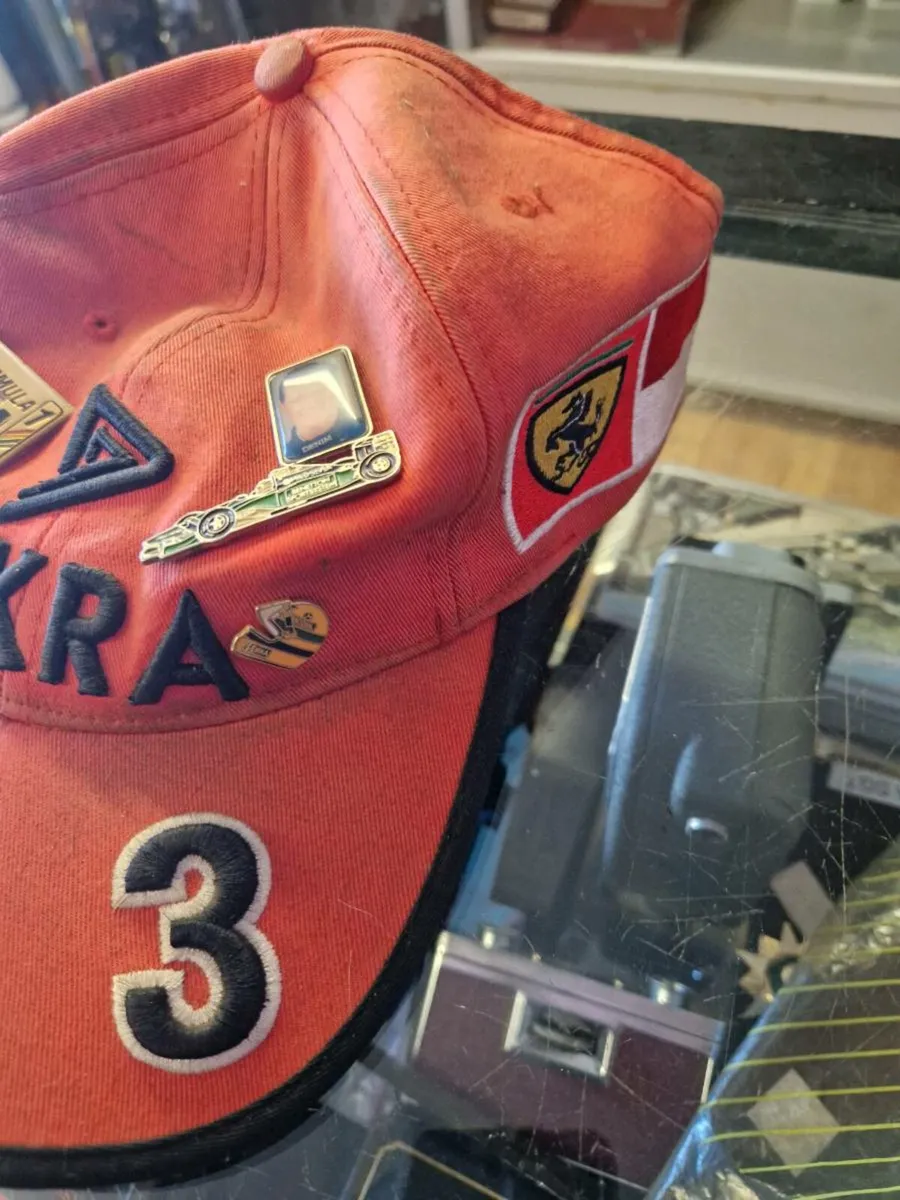 Vintage Ferrari Cap & Badges Schumacher - Image 3