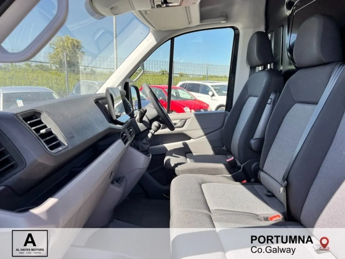 Volkswagen Crafter T 35 MWB 2.0tdi 6speed 140BHP - Image 2