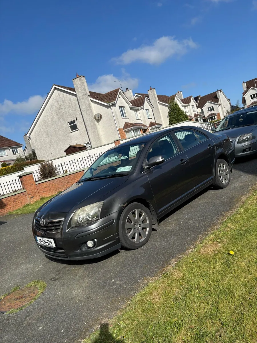 Toyota avensis - Image 1