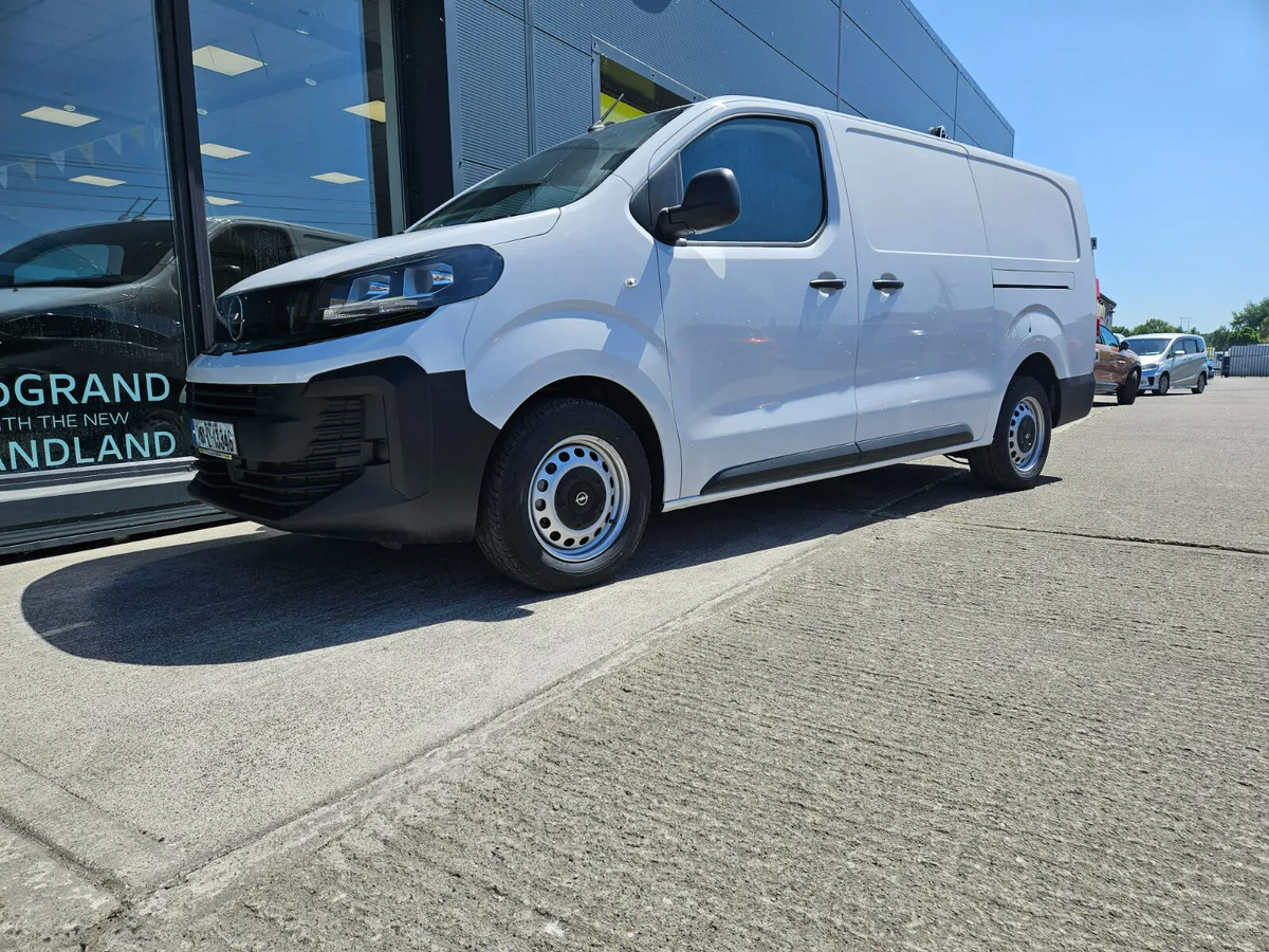 Opel Vivaro 2025 - Image 4