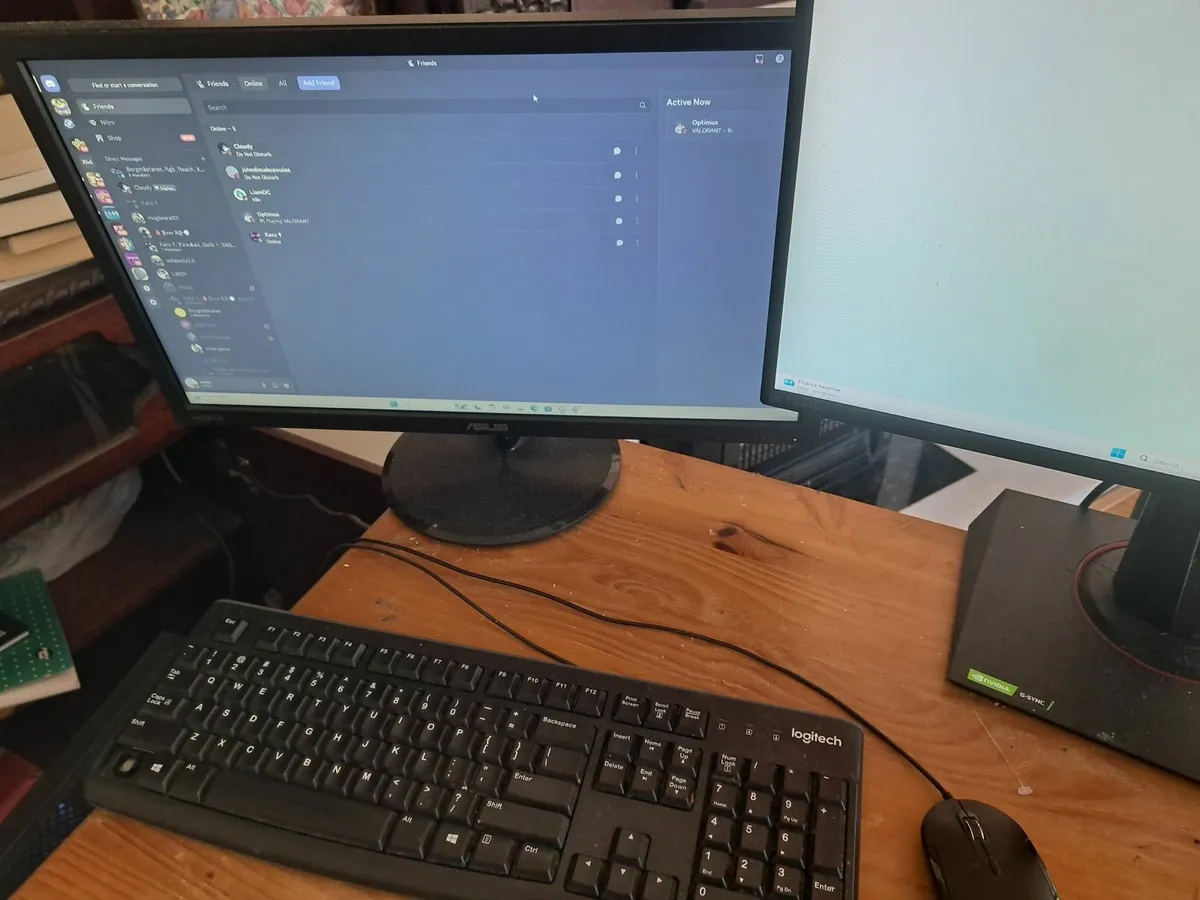 i9-13900KF 4070ti Gaming PC & lots of extras - Image 4