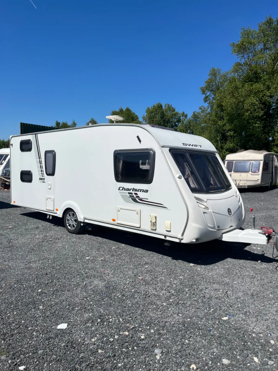 Swift 6 Berth Fixed Bunkbed Caravan For Sale - Image 1