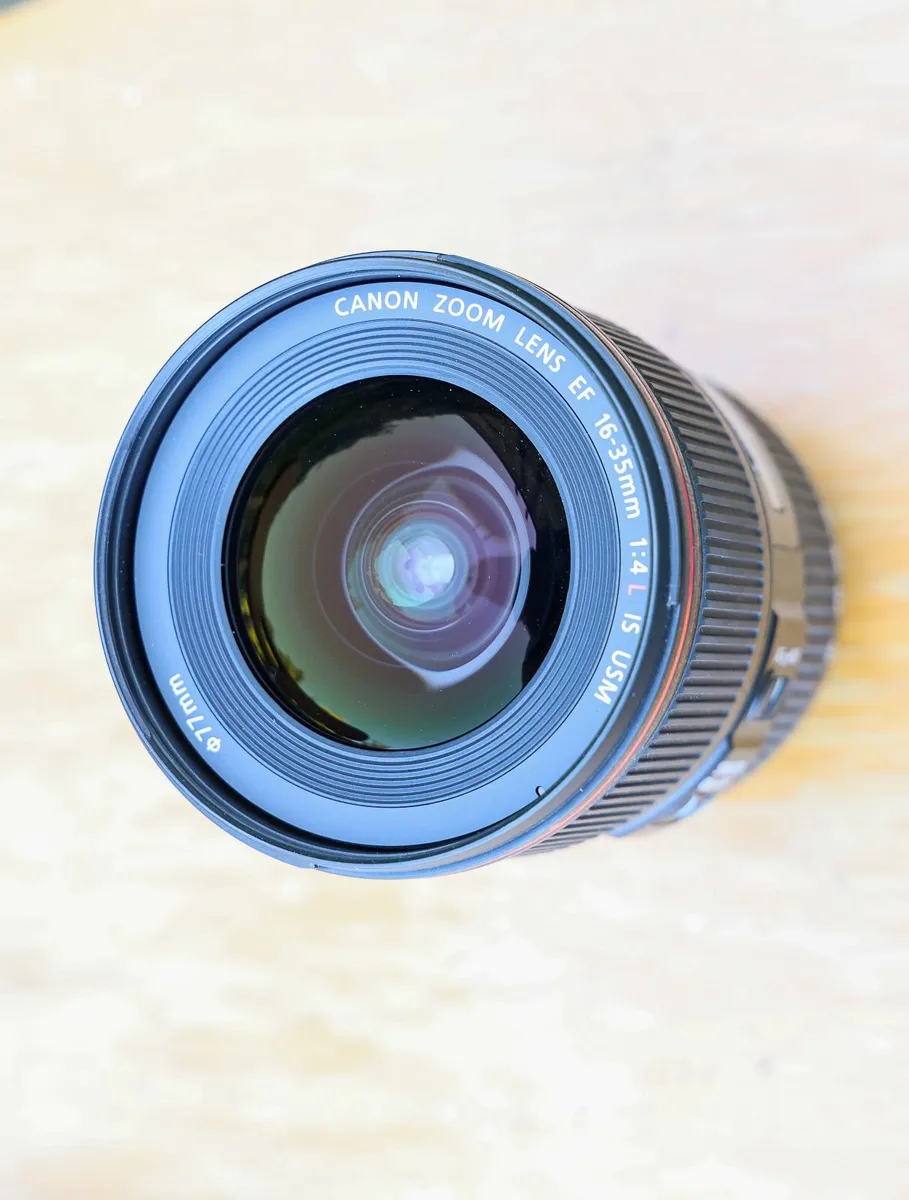 Canon EF 16-35mm f4L IS USM - rarely used - Image 4