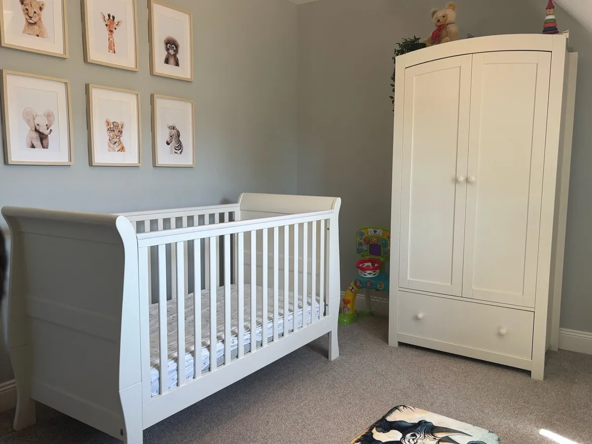 Mamas and Papas 3 Piece Nursery Furniture set - Image 1