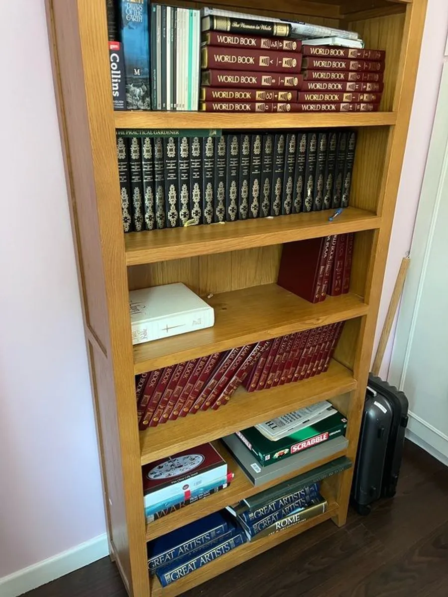 bookcase - Image 1