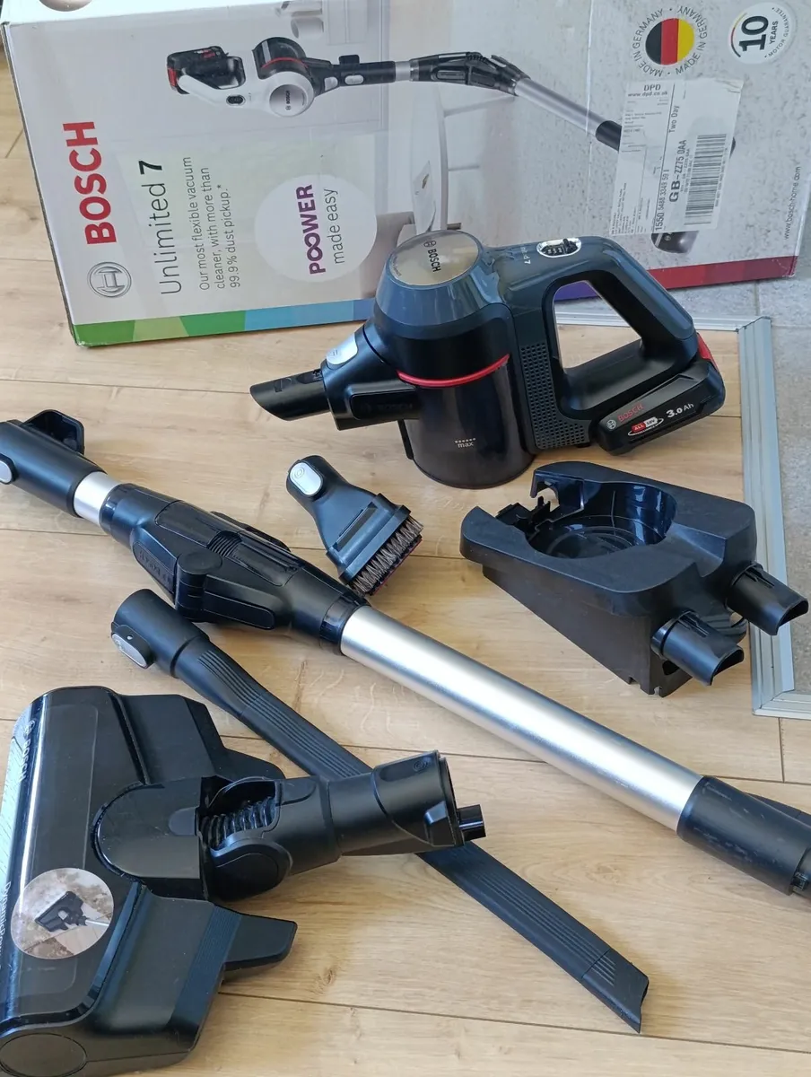 Vacuum cleaner BOSCH Unlimited 7 (pre-owned) - Image 1