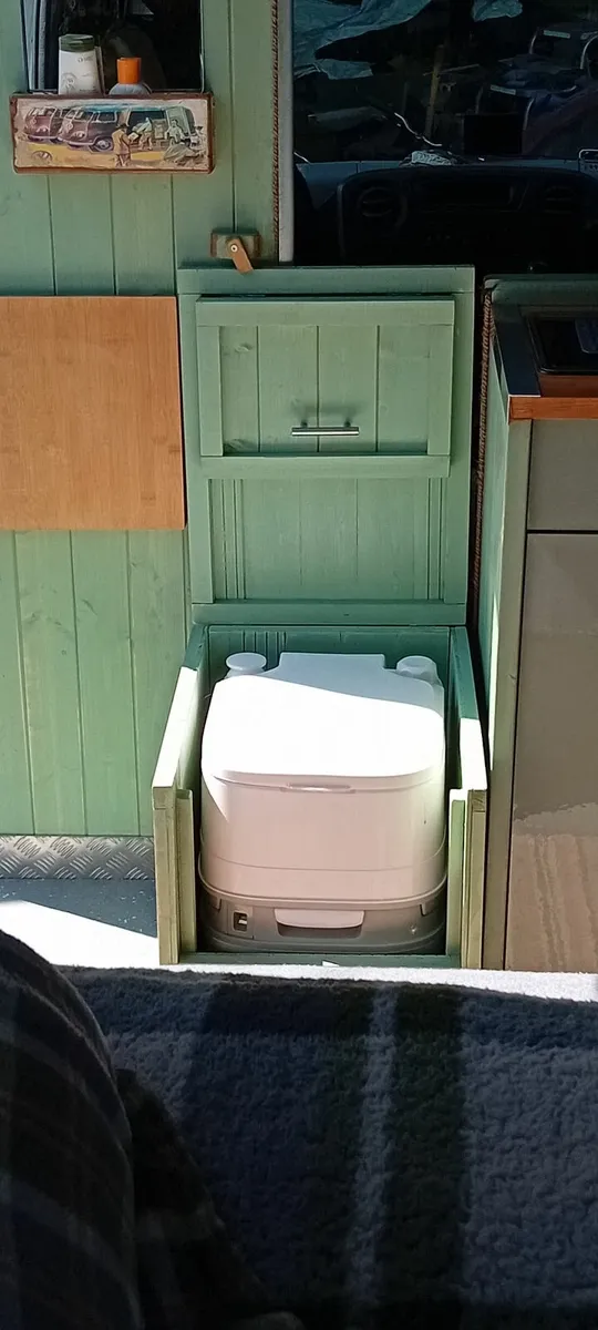 Camper - Image 2