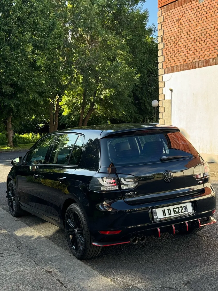 2011 GOLF 1.2L AUTOMATIC HI-SPEC - Image 2