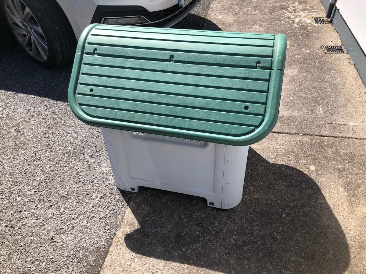 Dog kennel - Image 2
