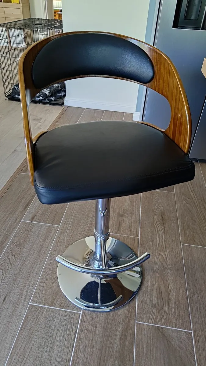 Kitchen stools - Image 4