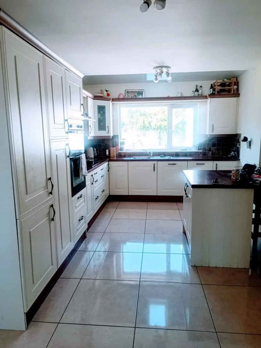 Kitchen - Image 1