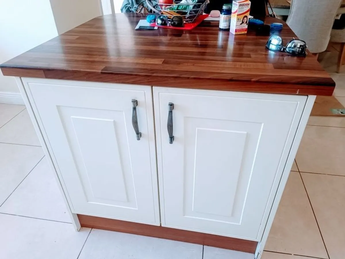 Kitchen - Image 3