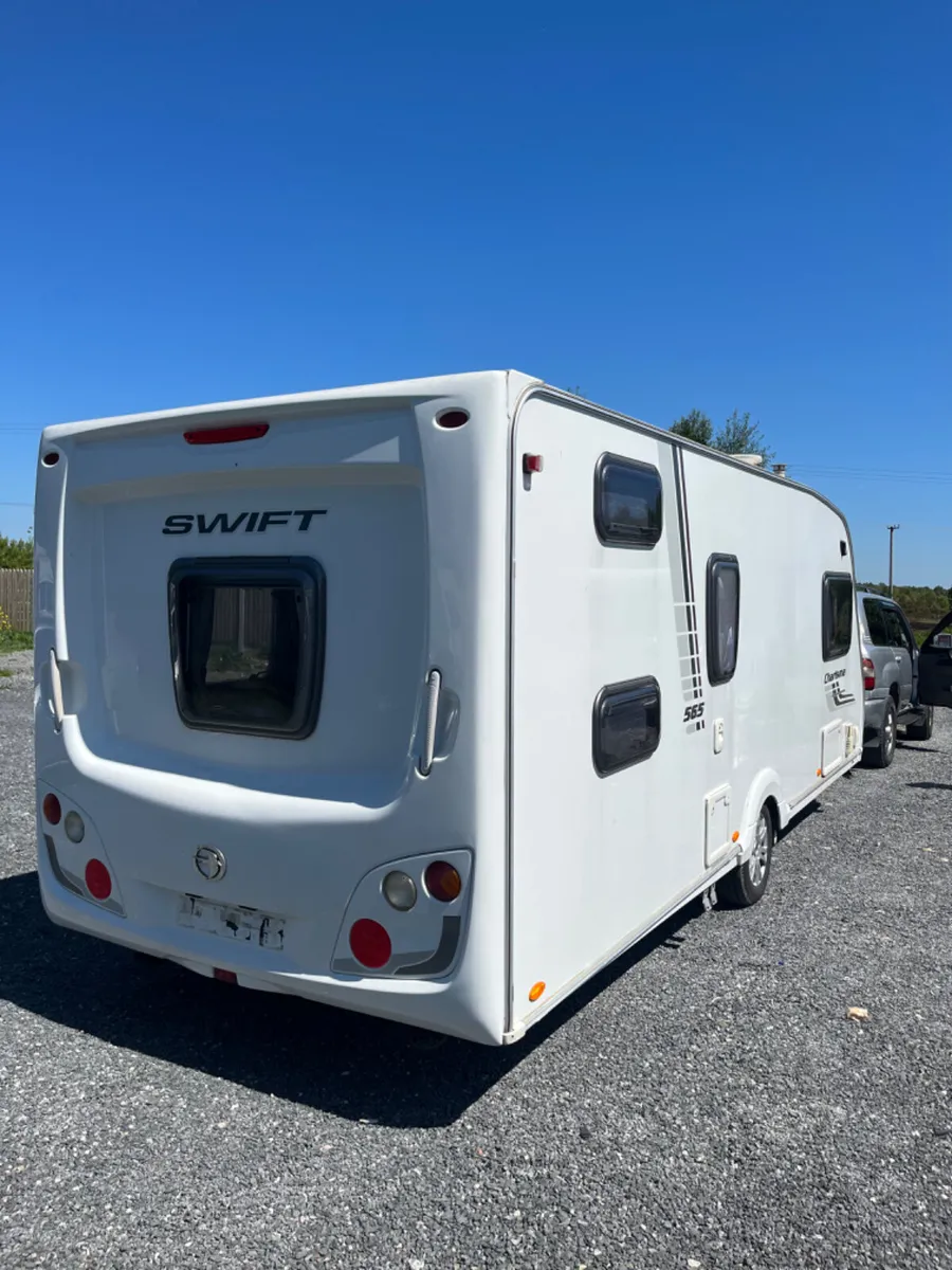 Swift 6 Berth Fixed Bunkbed Caravan For Sale - Image 2