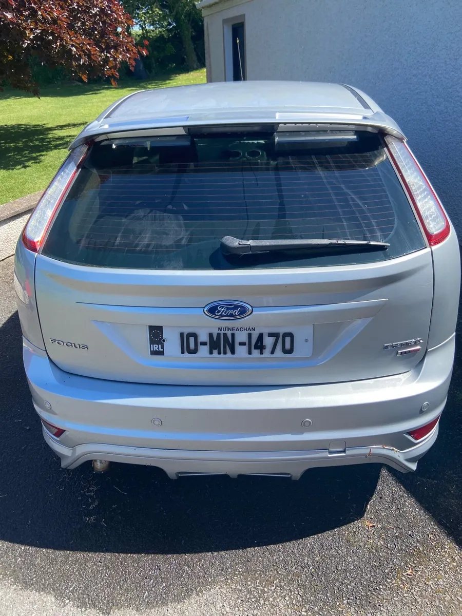 Ford Focus 2010 - Image 4