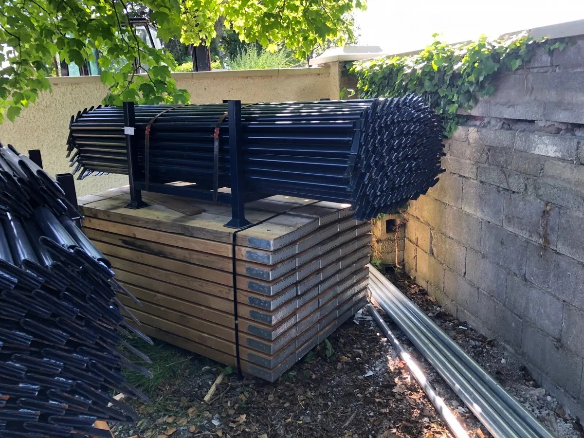 Scaffolding - Image 1