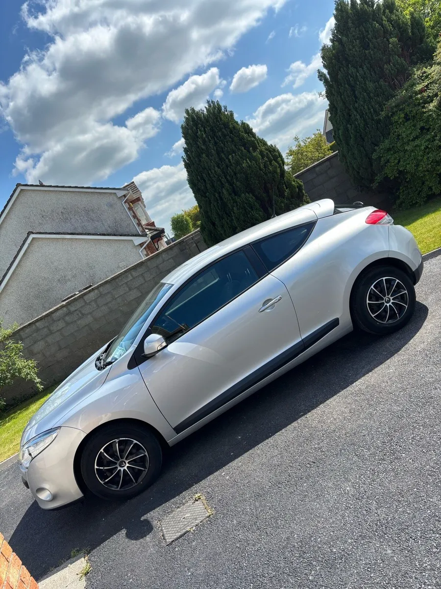 Renault Megane Coupe 1.5 Diesel LOW MILEAGE - Image 1