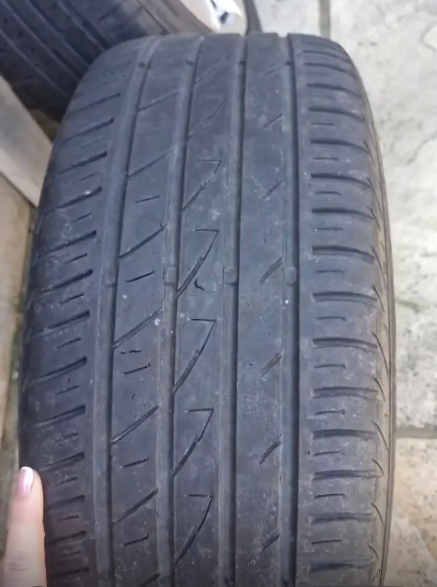 Original 16” Volkswagen Golf Alloy Wheels - Image 3