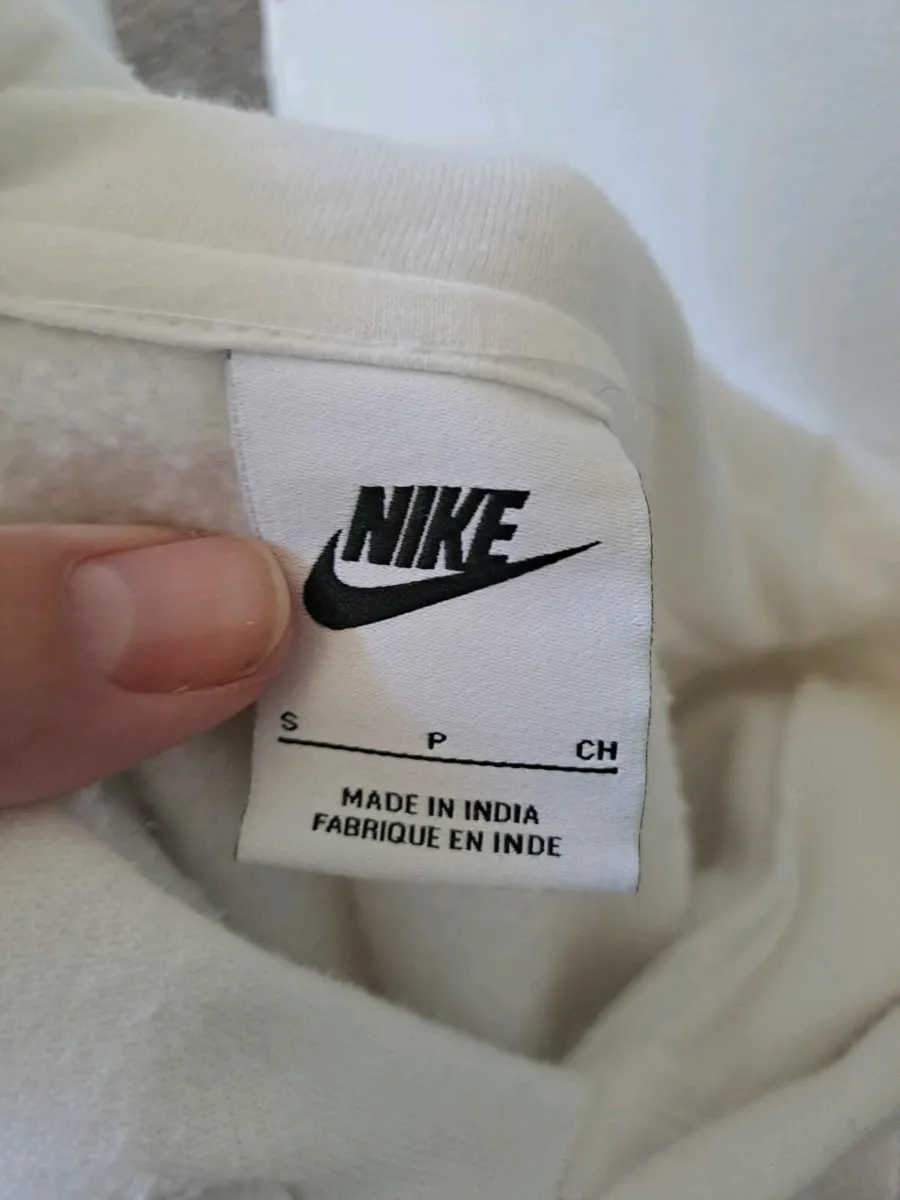 Nike hoodie white size S - Image 4