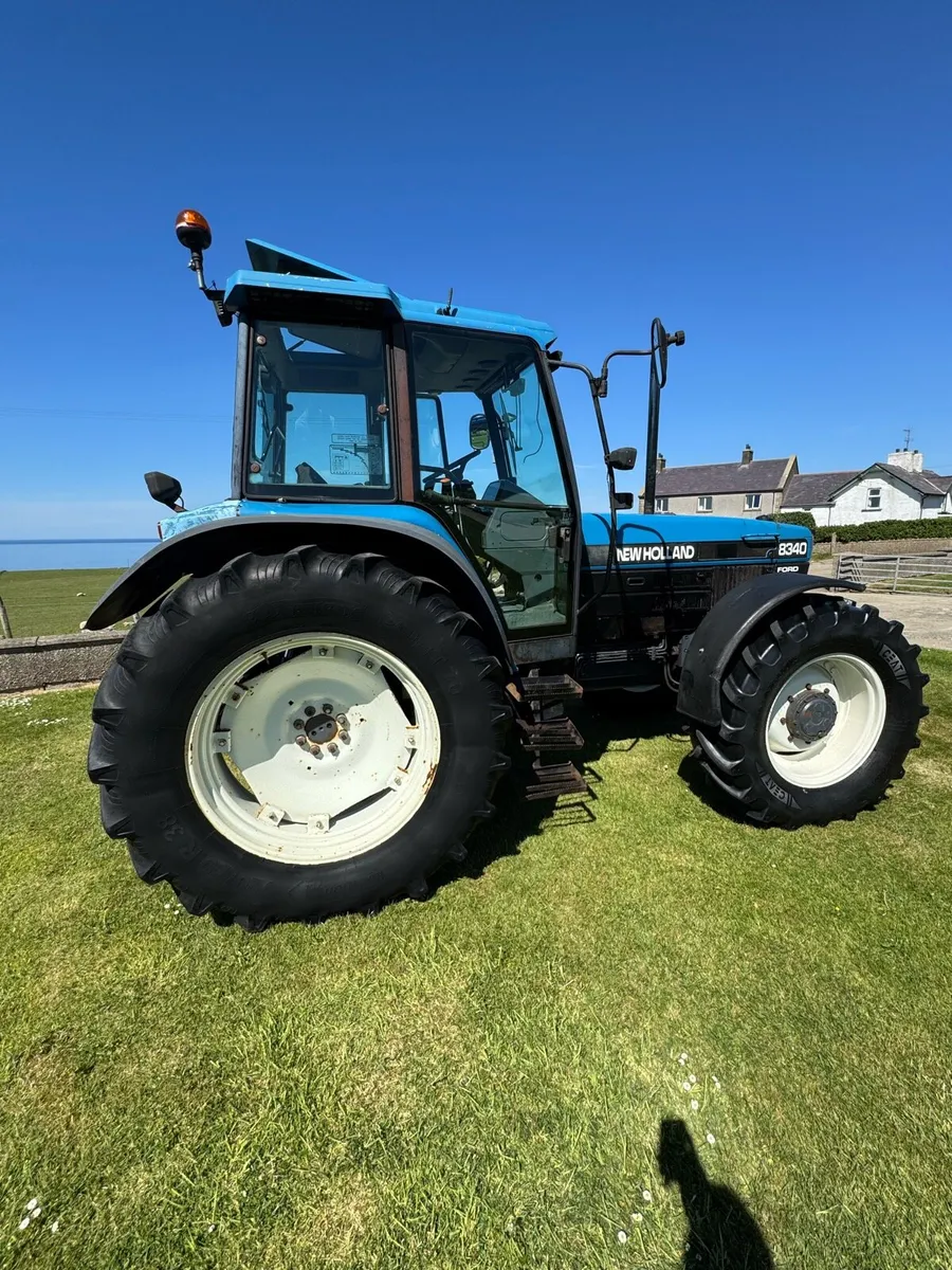 New Holland 8340 SLE - Image 1