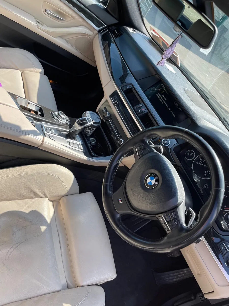 BMW 5-Series 2013 - Image 3