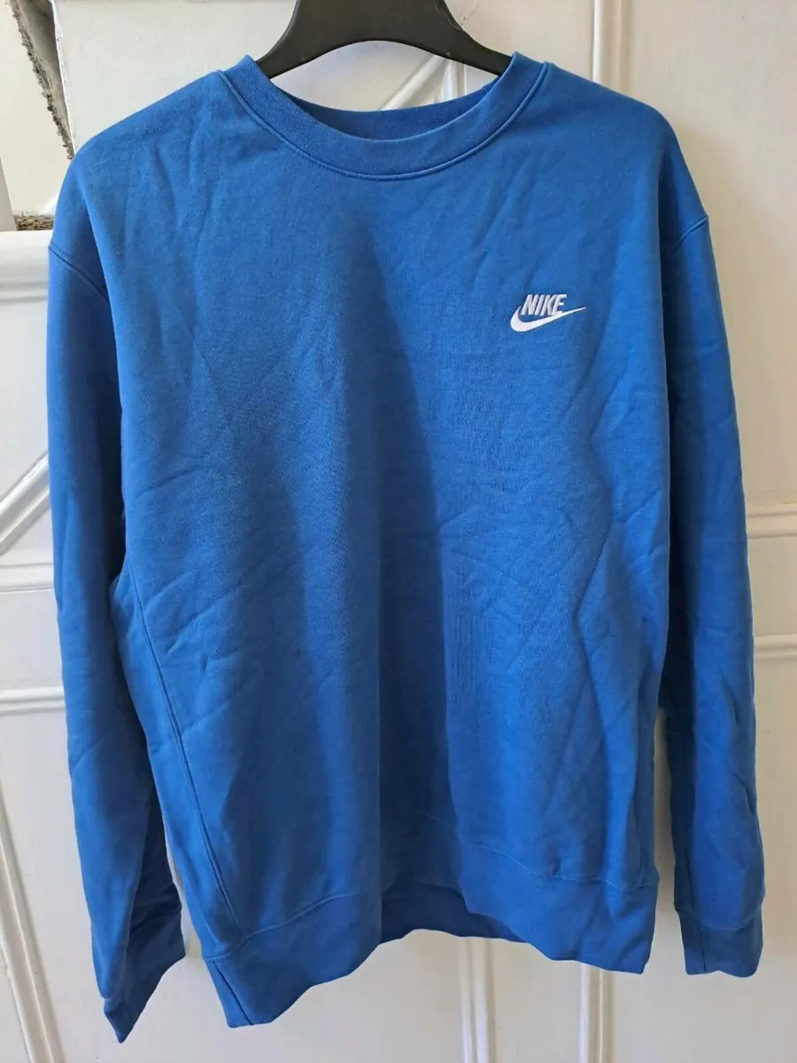 Nike blue crew neck Size M - Image 1