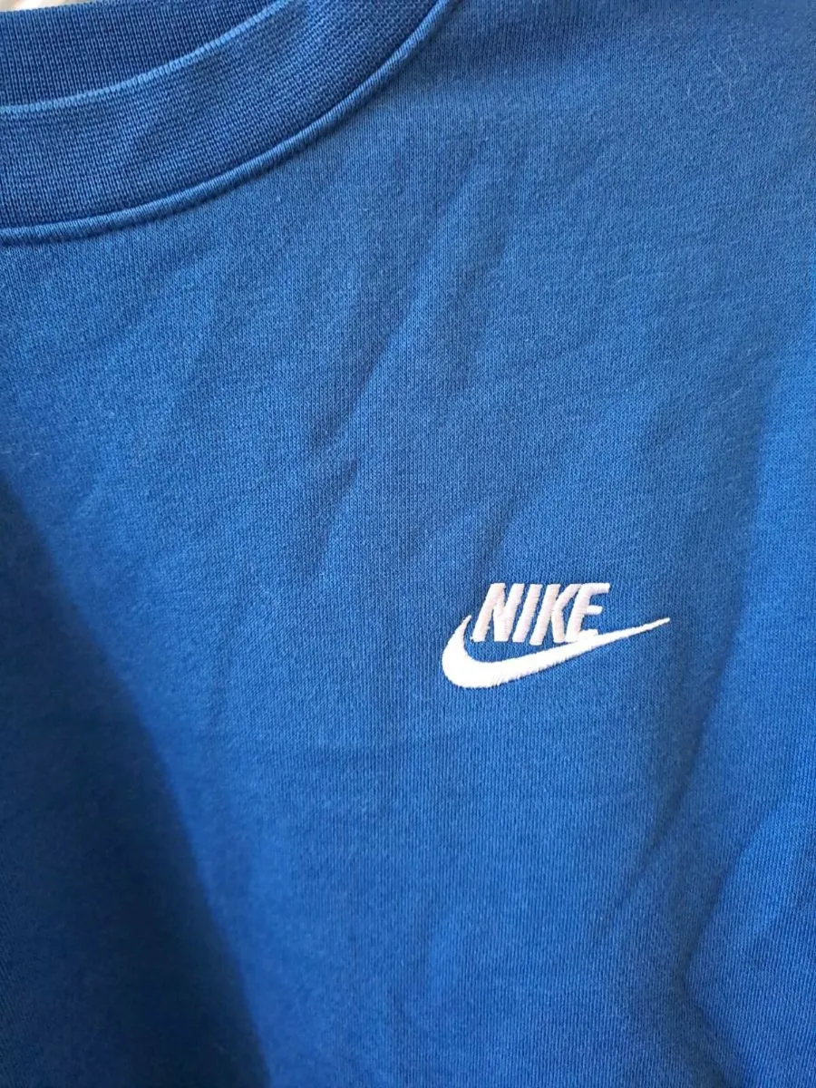 Nike blue crew neck Size M - Image 2