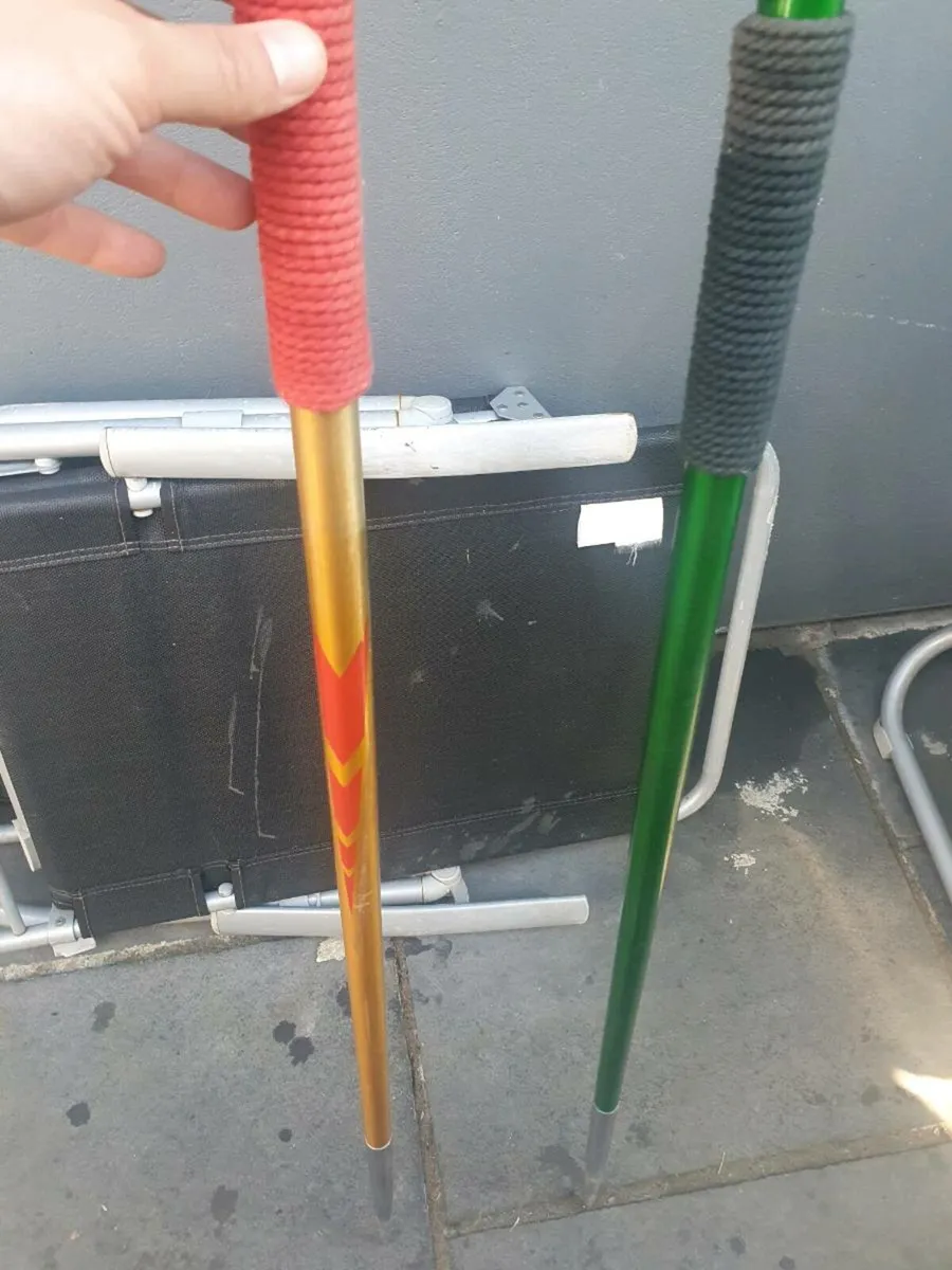 A pair of javelins - Image 2