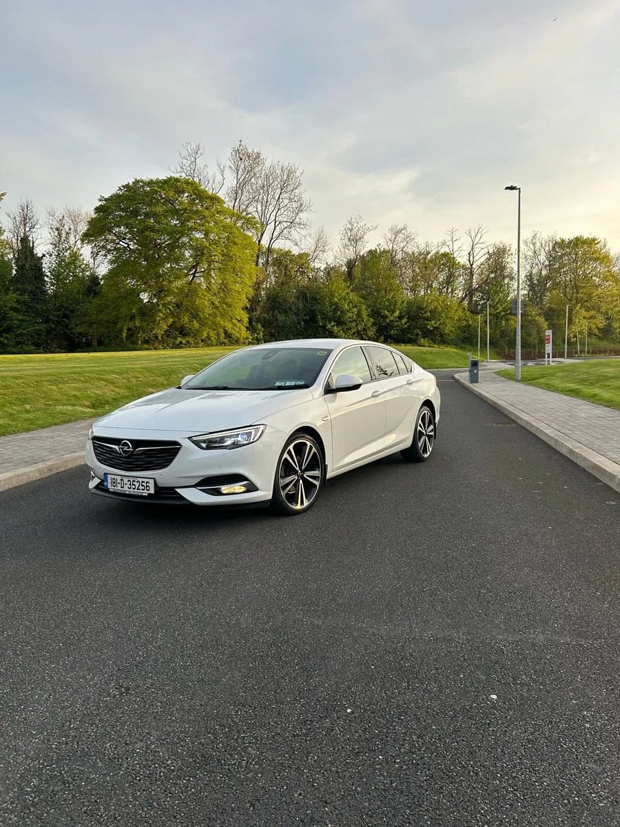 Opel insignia Grand Sport Elite 2.0d 170 Auto - Image 1