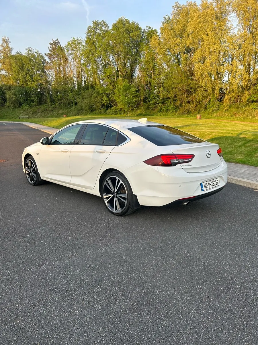Opel insignia Grand Sport Elite 2.0d 170 Auto - Image 3