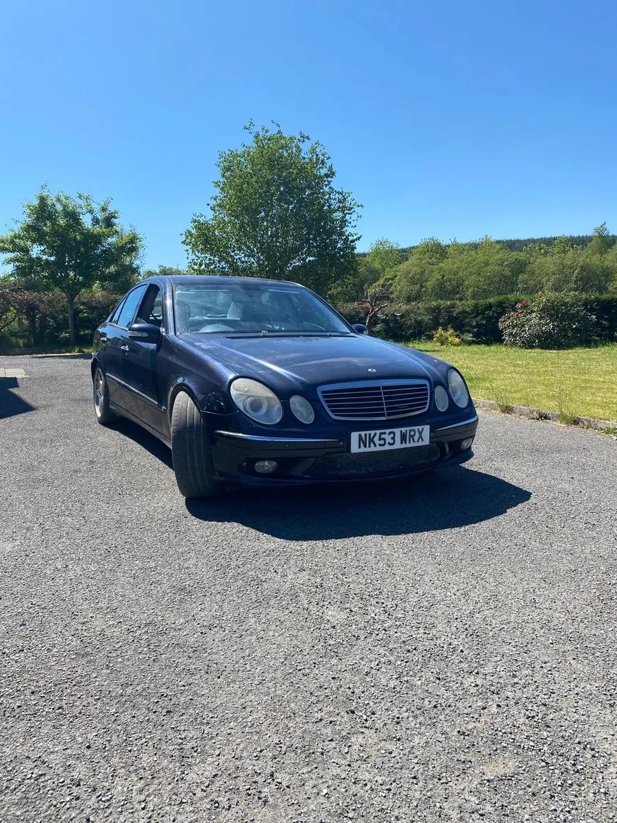 Mercedes E320 Automatic - Image 1