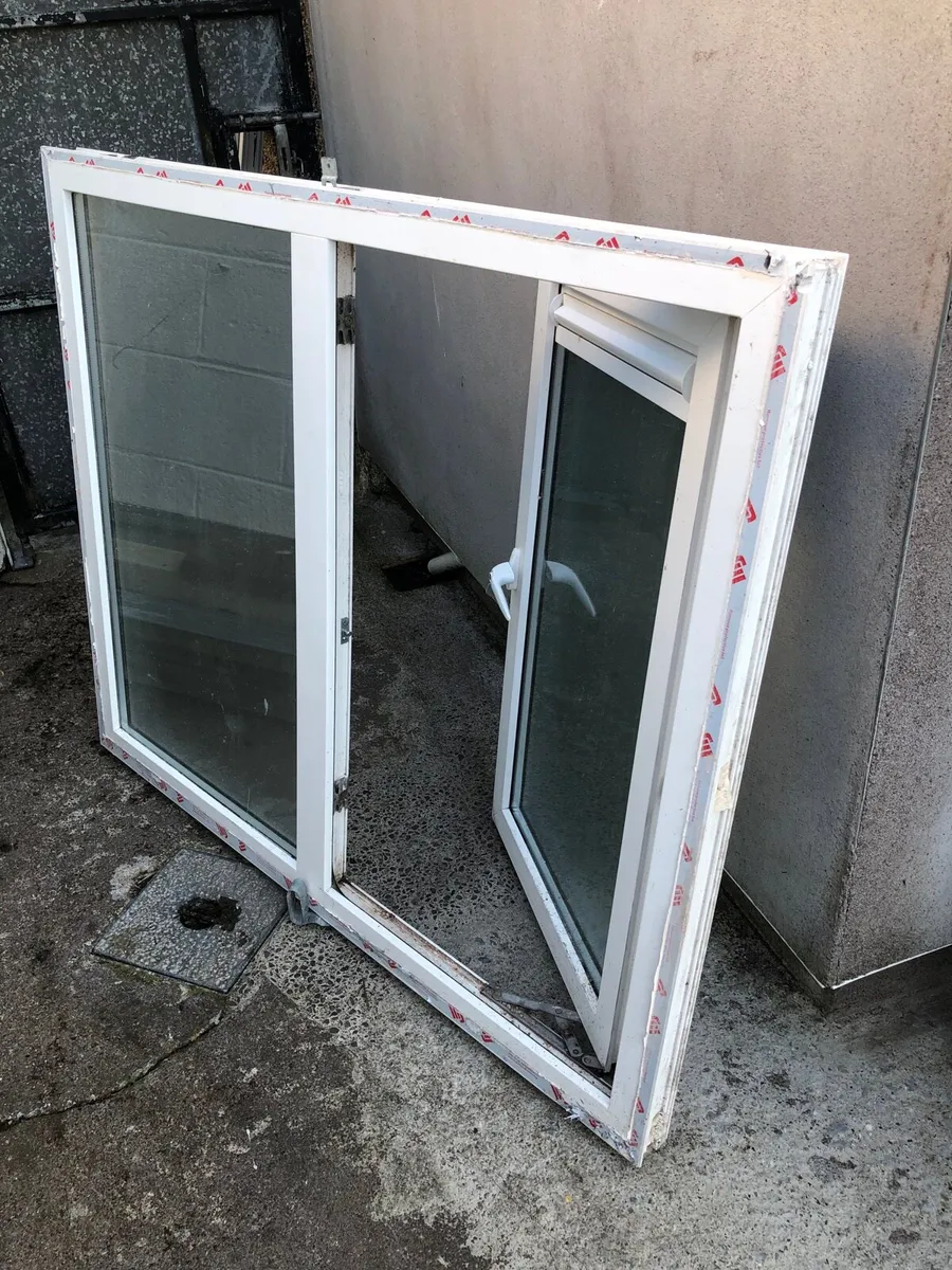 Pvc double glazed white bathroom window - Image 4