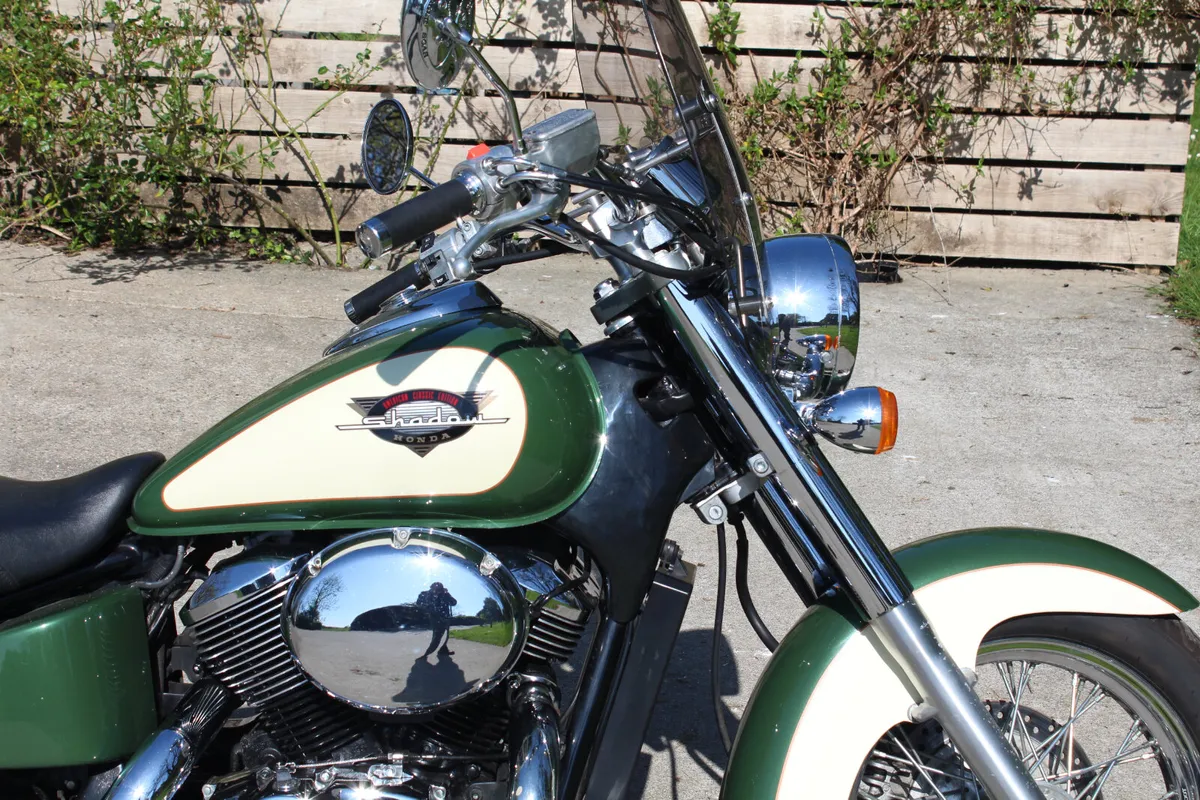 Honda Shadow 750 American Classic Edition - Image 4
