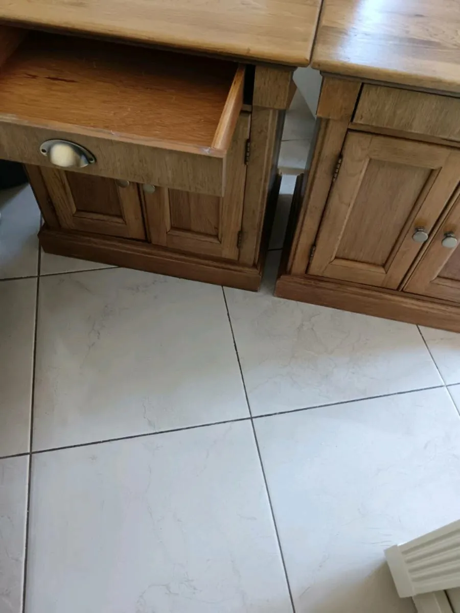 Bedside tables - Image 3