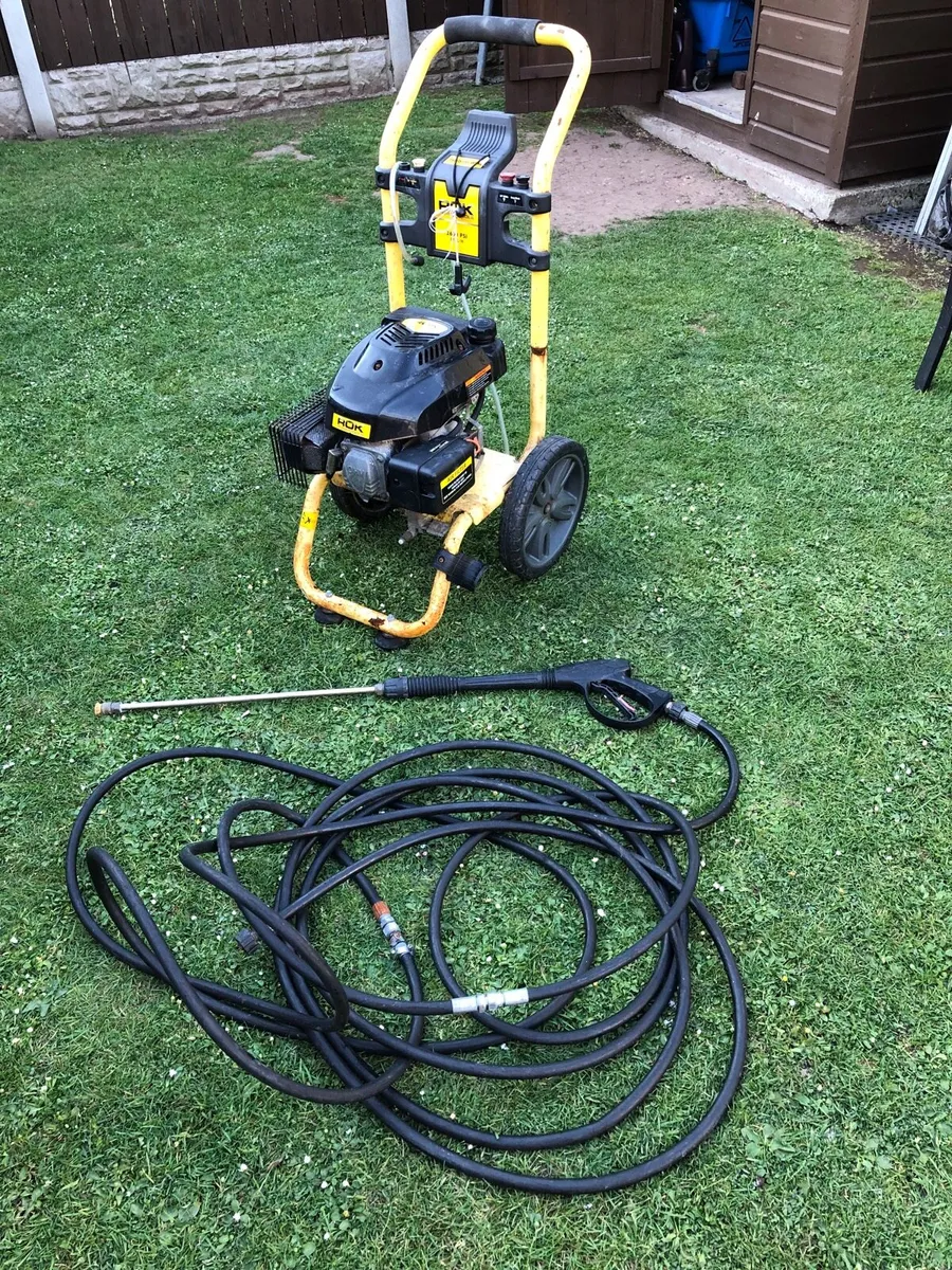 Petrol power washer - Image 4