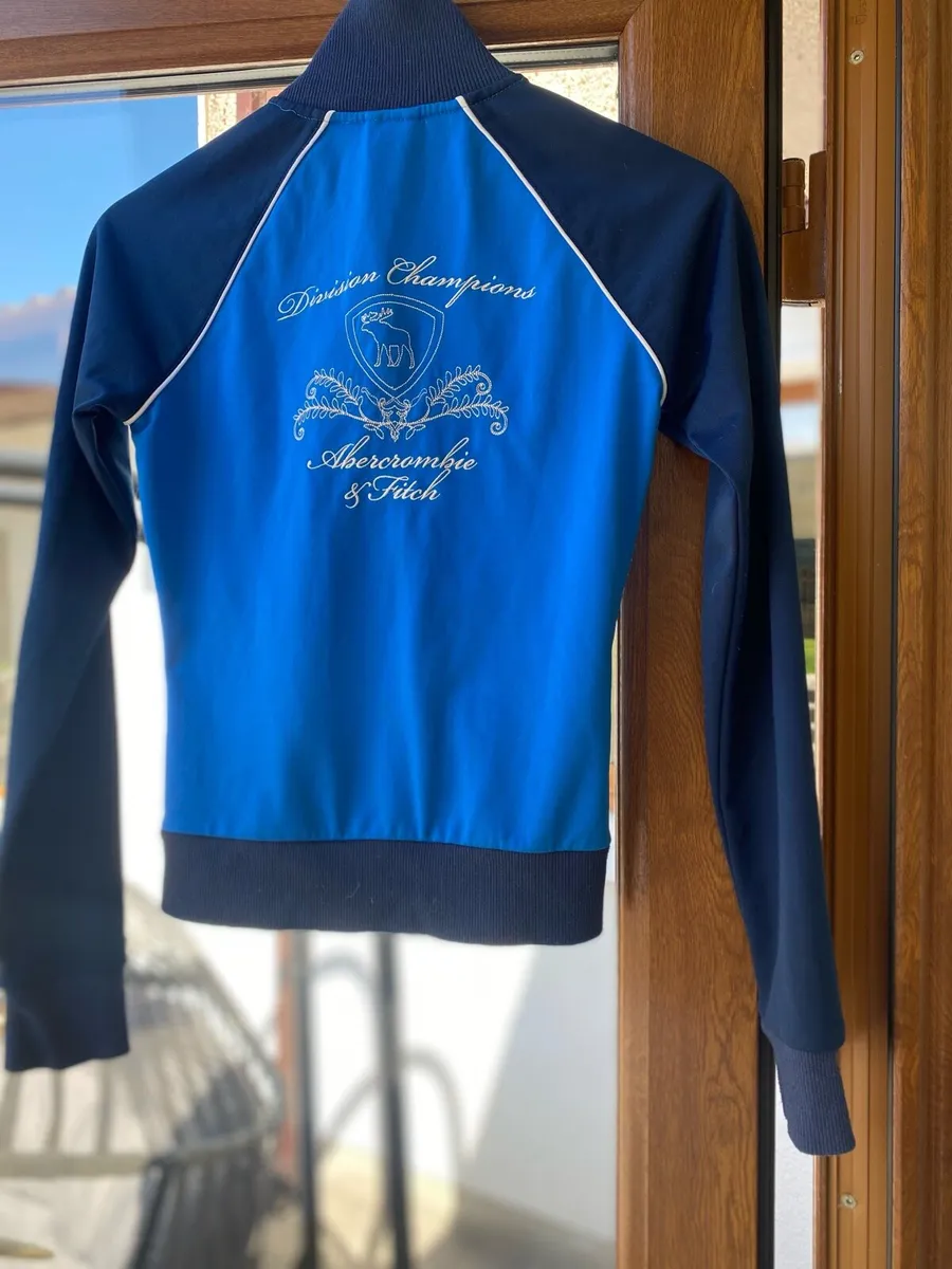 Abercrombie and Fitch track top - Image 2