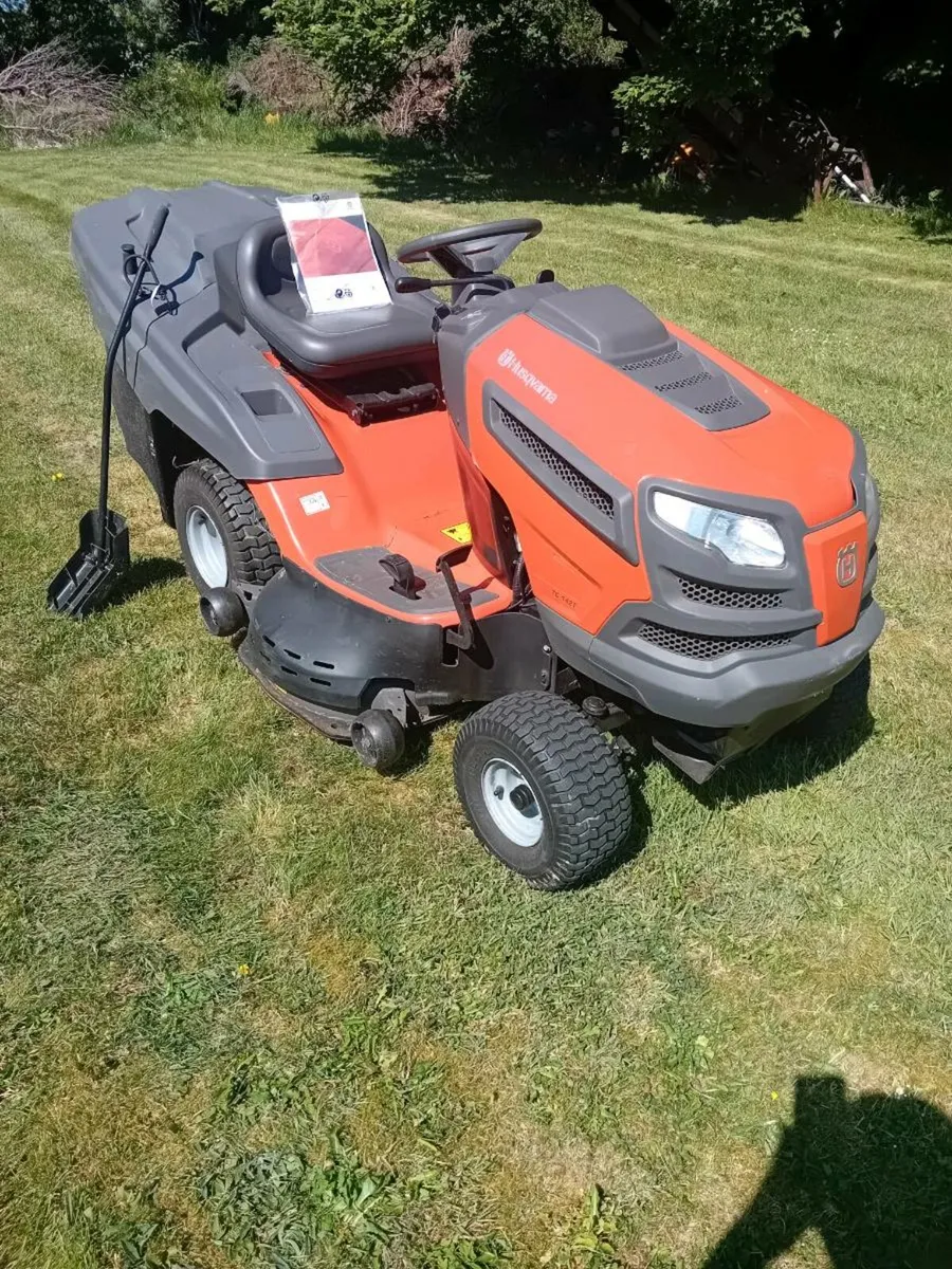 Husqvarna Tc142T mower for - Image 1