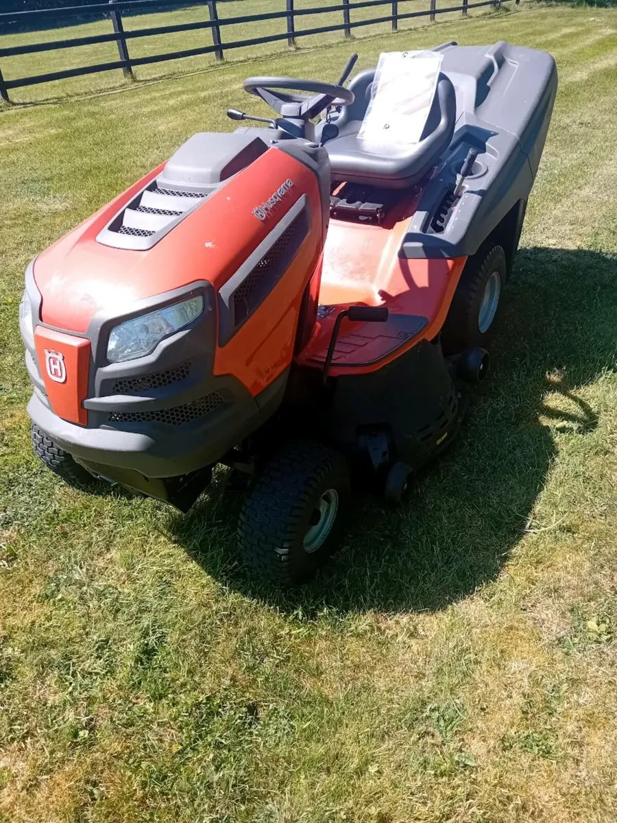 Husqvarna Tc142T mower for - Image 2