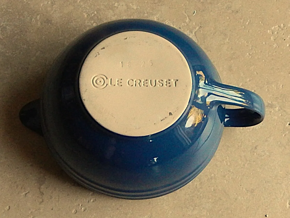 Le Creuset Large Mixing Bowl - Image 4