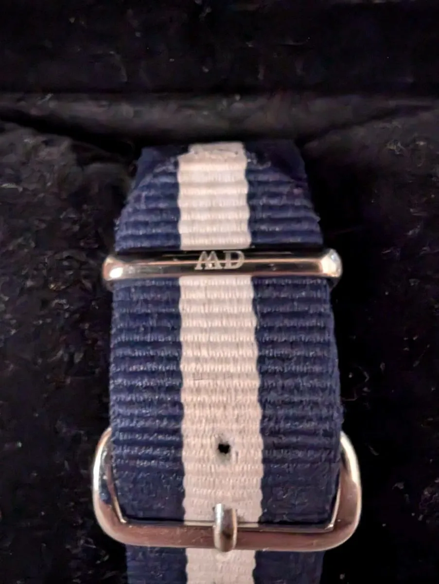 Daniel Wellington 40 mm classic Warwick watch - Image 4