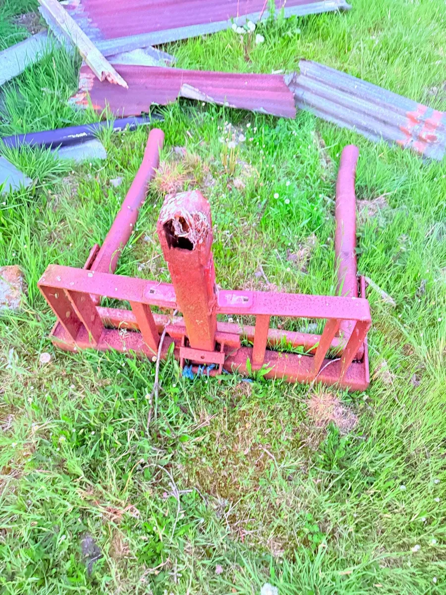 Bale Handler - Image 2